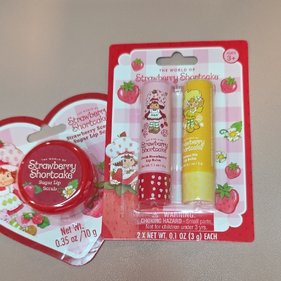Strawberry Shortcake Other - 🍓Strawberry Shortcake Lip Care Set